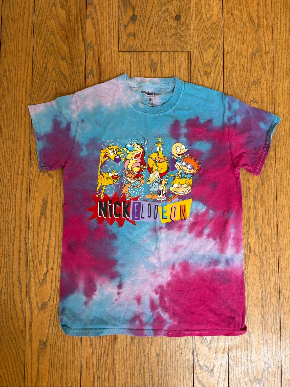 2019 Nickelodeon Tie-Dye Cartoon Character Tee size men’s small